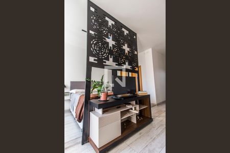 Detalhe Sala de apartamento à venda com 1 quarto, 48m² em Tamboré, Santana de Parnaíba