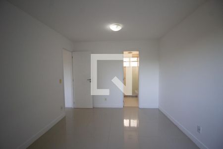 Apartamento para alugar com 90m², 2 quartos e 2 vagasSuíte