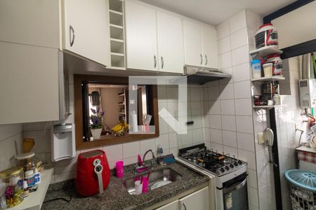 Apartamento à venda com 75m², 2 quartos e 2 vagasCozinha