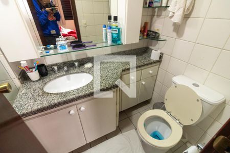 Apartamento à venda com 75m², 2 quartos e 2 vagasBanheiro Suite