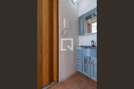 Apartamento para alugar com 56m², 2 quartos e 1 vaga Apartamento para alugar com 56m², 2 quartos e 1 vagaBanheiro