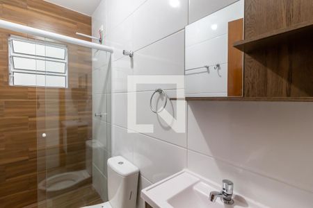 Banheiro de apartamento para alugar com 1 quarto, 40m² em Vila Mariza Mazzei, São Paulo