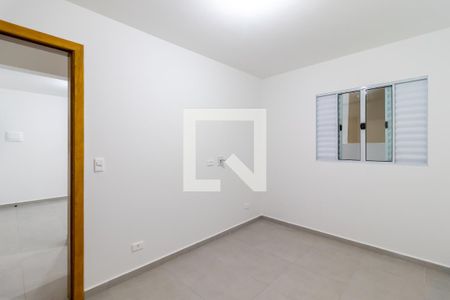 Quarto  de apartamento para alugar com 1 quarto, 40m² em Vila Mariza Mazzei, São Paulo