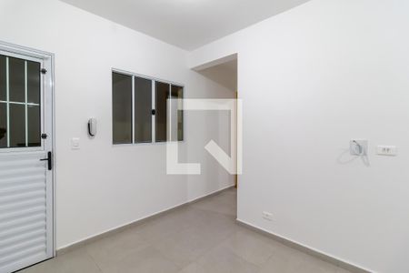 Sala de apartamento para alugar com 1 quarto, 40m² em Vila Mariza Mazzei, São Paulo