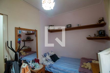 Casa à venda com 200m², 5 quartos e 2 vagas Casa à venda com 200m², 5 quartos e 2 vagasQuarto 3