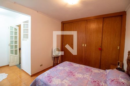 Casa à venda com 200m², 5 quartos e 2 vagas Casa à venda com 200m², 5 quartos e 2 vagasQuarto 4 - Suíte