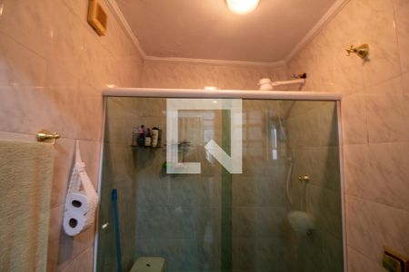 Casa à venda com 200m², 5 quartos e 2 vagas Casa à venda com 200m², 5 quartos e 2 vagasBanheiro da Suíte