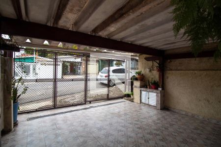 Casa à venda com 200m², 5 quartos e 2 vagas Casa à venda com 200m², 5 quartos e 2 vagasGaragem