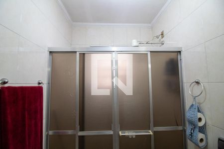 Casa à venda com 200m², 5 quartos e 2 vagas Casa à venda com 200m², 5 quartos e 2 vagasBanheiro