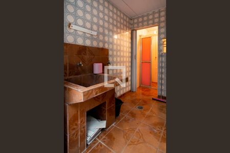 Casa à venda com 100m², 2 quartos e 1 vagaÁrea de Serviço