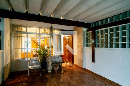 Casa à venda com 100m², 2 quartos e 1 vagaGaragem