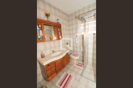 Casa à venda com 195m², 3 quartos e 2 vagas Casa à venda com 195m², 3 quartos e 2 vagasBanheiro Social Superior