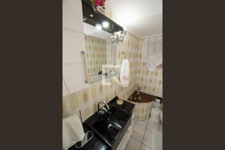 Casa à venda com 195m², 3 quartos e 2 vagas Casa à venda com 195m², 3 quartos e 2 vagasBanheiro Social Inferior