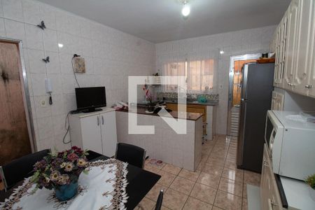 Casa à venda com 195m², 3 quartos e 2 vagas Casa à venda com 195m², 3 quartos e 2 vagasCozinha