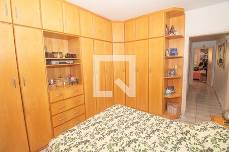 Quarto 1 de casa à venda com 3 quartos, 195m² em Vila Darli, São Paulo