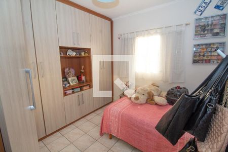 Quarto 2 de casa à venda com 3 quartos, 195m² em Vila Darli, São Paulo