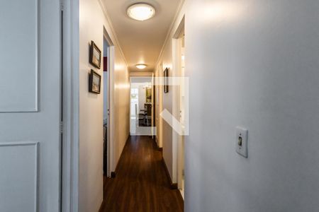 Corredor de apartamento para alugar com 4 quartos, 120m² em Pinheiros, São Paulo