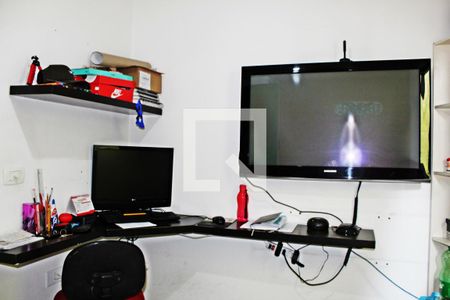 Casa para alugar com 91m², 3 quartos e 2 vagasQuarto 2