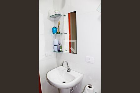 Casa para alugar com 91m², 3 quartos e 2 vagasBanheiro