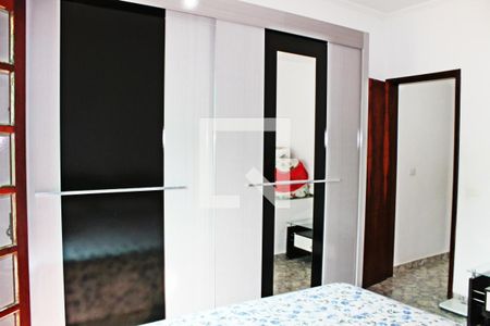 Casa para alugar com 91m², 3 quartos e 2 vagasQuarto 1