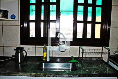 Casa para alugar com 91m², 3 quartos e 2 vagasCozinha