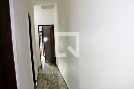 Casa para alugar com 91m², 3 quartos e 2 vagasCorredor