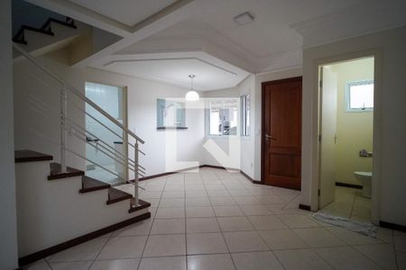 Sala de casa de condomínio para alugar com 3 quartos, 115m² em Jardim Alvorada, Sorocaba