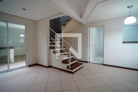 Sala de casa de condomínio para alugar com 3 quartos, 115m² em Jardim Alvorada, Sorocaba