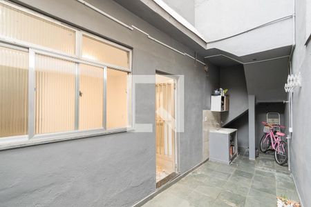 Área de Serviço de casa para alugar com 2 quartos, 80m² em Olaria, Rio de Janeiro