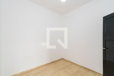 Quarto 2 de casa para alugar com 2 quartos, 80m² em Olaria, Rio de Janeiro