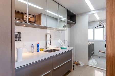 Apartamento para alugar com 81m², 2 quartos e 2 vagasCozinha