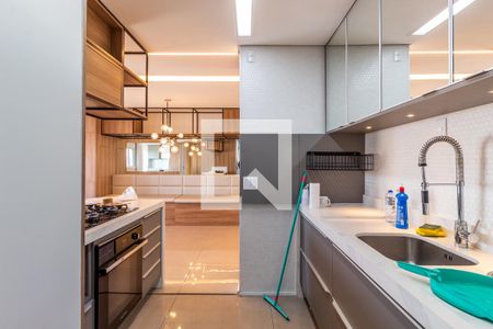 Apartamento para alugar com 81m², 2 quartos e 2 vagasCozinha