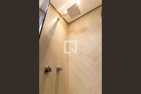 Apartamento para alugar com 81m², 2 quartos e 2 vagasSuíte - Banheiro