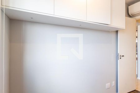 Apartamento para alugar com 81m², 2 quartos e 2 vagasQuarto