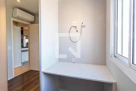 Apartamento para alugar com 81m², 2 quartos e 2 vagasQuarto