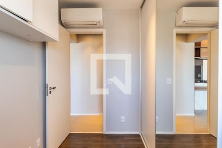 Apartamento para alugar com 81m², 2 quartos e 2 vagasQuarto