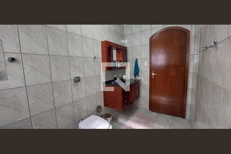 Lavabo de casa à venda com 4 quartos, 334m² em Parque Capuava, Santo André