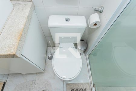 Apartamento à venda com 44m², 2 quartos e 1 vaga Apartamento à venda com 44m², 2 quartos e 1 vagaBanheiro