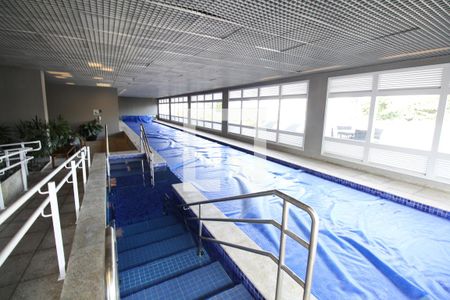 Apartamento para alugar com 100m², 2 quartos e 2 vagasPiscina Aquecida