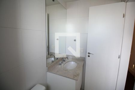 Apartamento para alugar com 100m², 2 quartos e 2 vagasBanheiro da Suíte 2