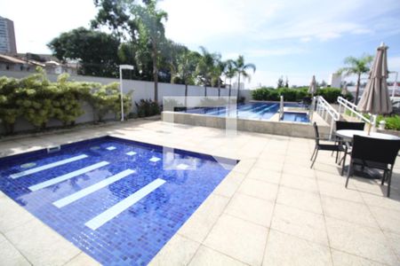 Apartamento para alugar com 100m², 2 quartos e 2 vagasÁrea comum - Piscina