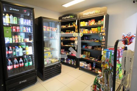 Apartamento para alugar com 100m², 2 quartos e 2 vagasMercado