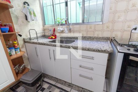 Casa à venda com 70m², 2 quartos e 1 vagaCozinha - Armários