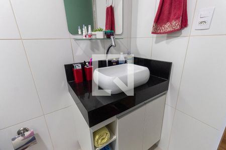 Casa à venda com 70m², 2 quartos e 1 vagaBanheiro da Suíte