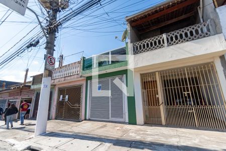 Casa à venda com 70m², 2 quartos e 1 vagaFachada