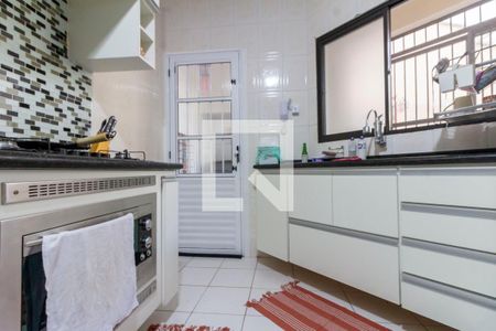 Casa à venda com 80m², 2 quartos e 1 vaga Casa à venda com 80m², 2 quartos e 1 vagaCozinha
