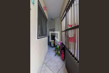 Casa à venda com 80m², 2 quartos e 1 vaga Casa à venda com 80m², 2 quartos e 1 vagaÁrea de Serviço