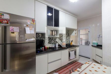 Casa à venda com 80m², 2 quartos e 1 vaga Casa à venda com 80m², 2 quartos e 1 vagaCozinha