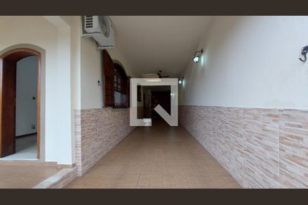 Garagem de casa para alugar com 3 quartos, 160m² em Quintino Bocaiuva, Rio de Janeiro
