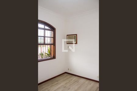 Quarto 01 de casa para alugar com 3 quartos, 160m² em Quintino Bocaiuva, Rio de Janeiro